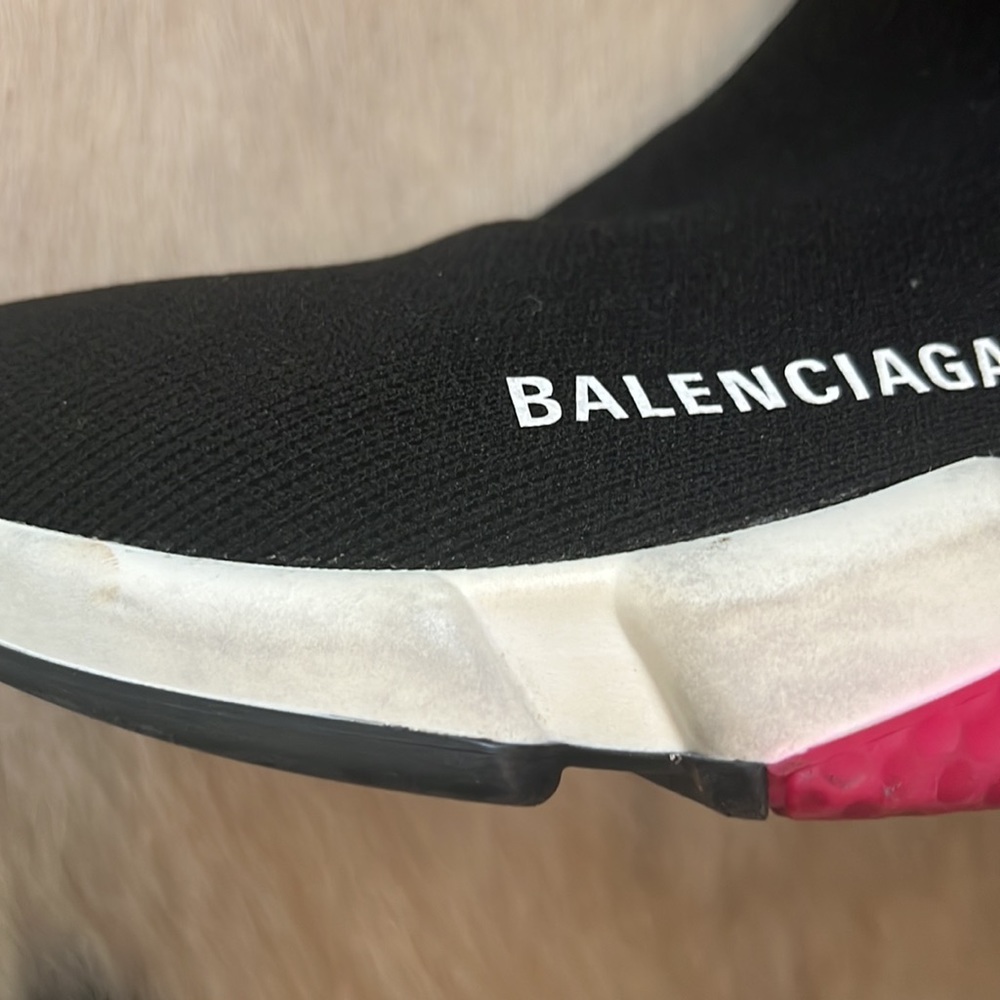 BALENCIAGA
Women's Speed Knit Sneakers

Style # 505877952
Size 9
Color BLACK/Pnk - Picture 7 of 11
